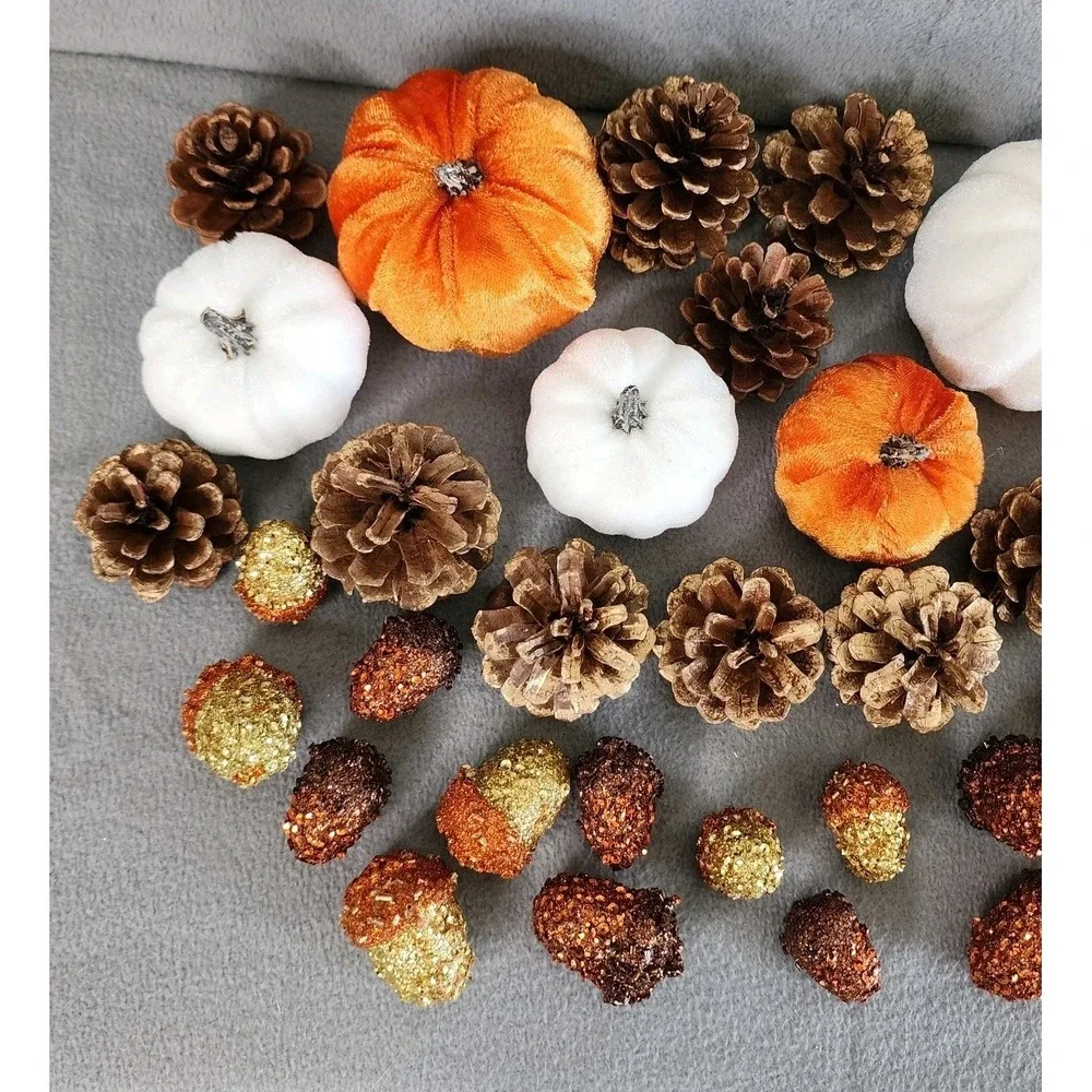 Fall Thanksgiving Bowl Filler Table Scatter Pumpkins Acorns Pinecones 35 Pc NEW